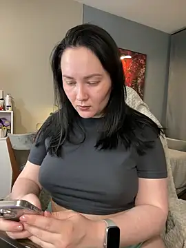 Kiss My Body online show from 04-11-26, 05:49