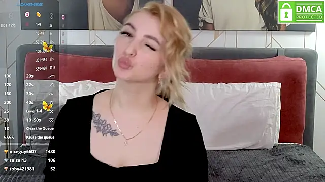 Eva  Summer online show from 03-19-25, 04:03