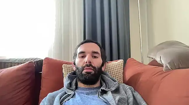 Snapshot of mrbiggdickk34 chatting on 01-29-25, 10:48 mrbiggdickk34 online show from 01-29-25, 10:48