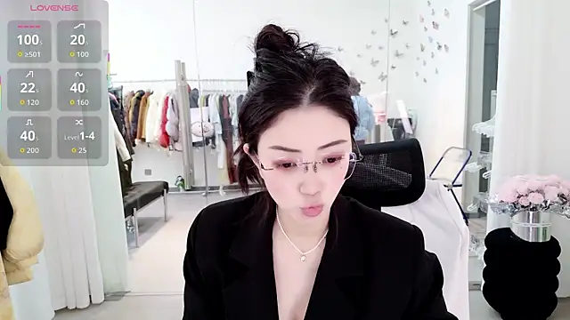 miaomiao-777 online show from 03-03-26, 06:09