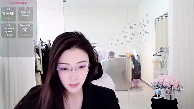 miaomiao-777 online show from 04-25-26, 11:46
