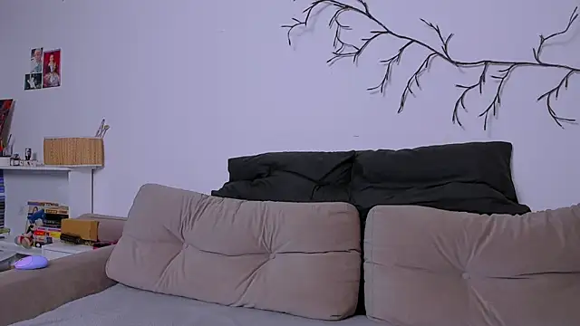 LadyTrep online show from 10-08-25, 06:19