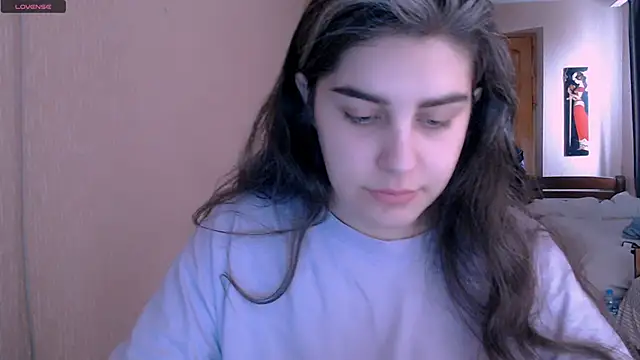 Snapshot of _Roselina_ chatting on 02-26-25, 10:05 Roselina online show from 02-26-25, 10:05