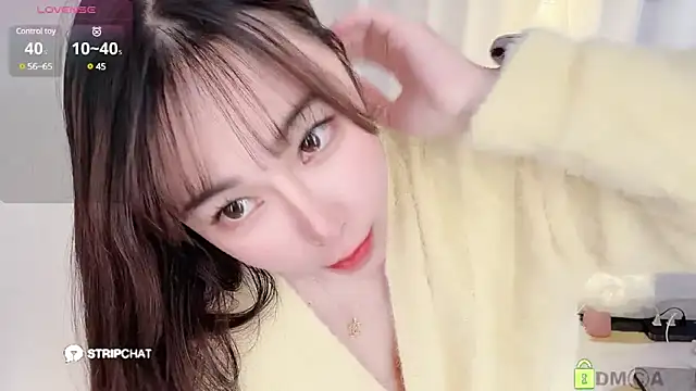 Snapshot of Alano-01 chatting on 03-06-25, 06:52 Alano-01 online show from 03-06-25, 06:52