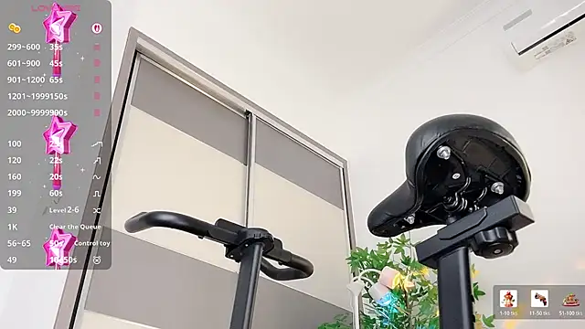 Alano-01 online show from 04-21-26, 03:24