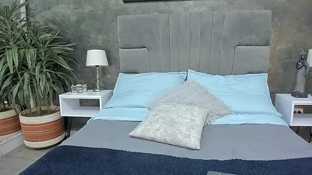 bruce hans online show from 11-23-25, 11:42