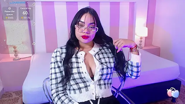 ThaliaCox1 online show from 01-19-25, 04:12