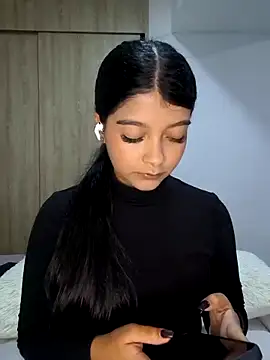 IslaBlaze online show from 04-14-26, 12:48