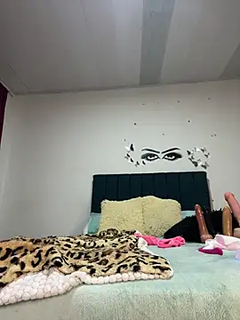 Snapshot of Keyler_True18 chatting on 02-28-26, 10:26 Keyler True18 online show from 02-28-26, 10:26