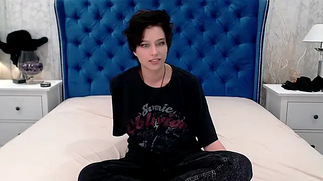 via mayer  online show from 10-21-25, 08:47