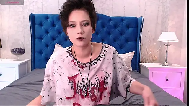 via mayer  online show from 09-21-25, 07:30