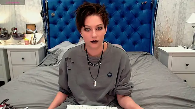 via mayer  online show from 01-16-26, 05:44