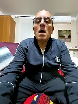 sempreilmio2 online show from 10-05-25, 08:43