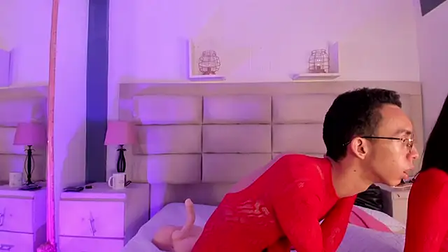 EthaanCox online show from 11-14-25, 09:02