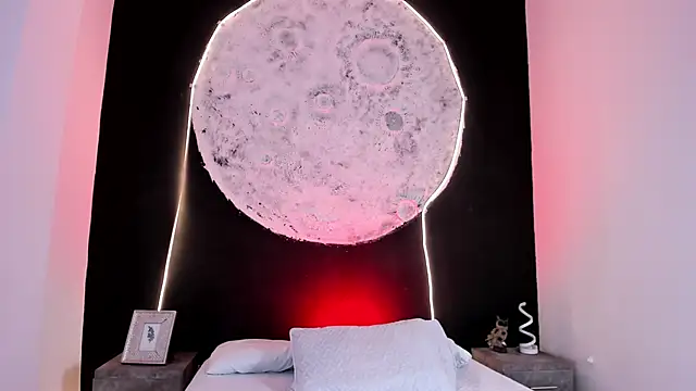 EthaanCox online show from 11-24-25, 09:37