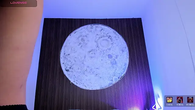 EthaanCox online show from 12-20-25, 08:01