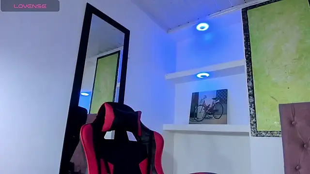 Miss sparkle00 online show from 02-11-26, 08:52