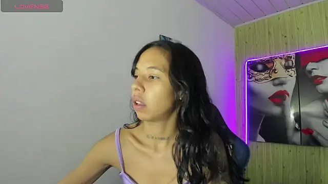 Miss sparkle00 online show from 02-25-26, 07:47