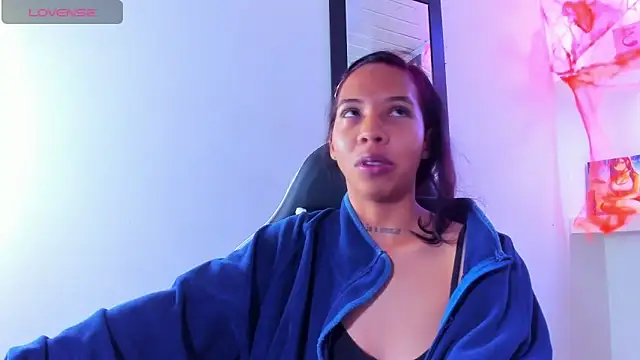 Miss sparkle00 online show from 11-05-25, 08:06