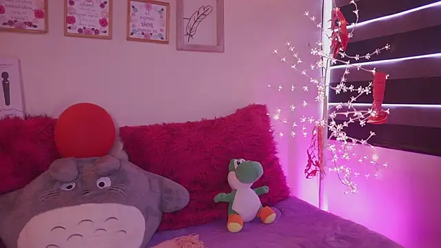 emma soffia  online show from 02-24-25, 06:04