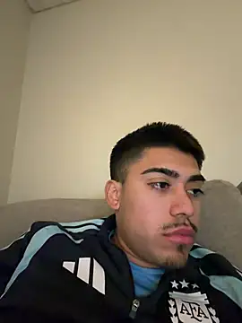 Snapshot of Daddywick chatting on 02-15-26, 04:57 Daddywick online show from 02-15-26, 04:57