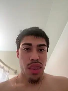 Snapshot of Daddywick chatting on 03-02-25, 09:30 Daddywick online show from 03-02-25, 09:30