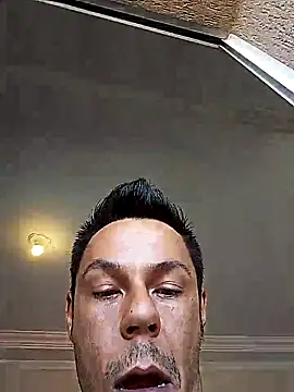 Snapshot of Santanacumxplod chatting on 02-28-25, 03:15 Santanacumxplod online show from 02-28-25, 03:15