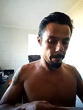 Santanacumxplod online show from 07-13-26, 06:29