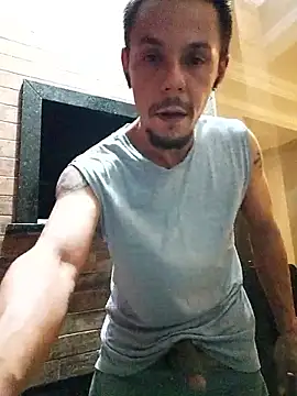 Snapshot of Santanacumxplod chatting on 10-04-25, 02:13 Santanacumxplod online show from 10-04-25, 02:13