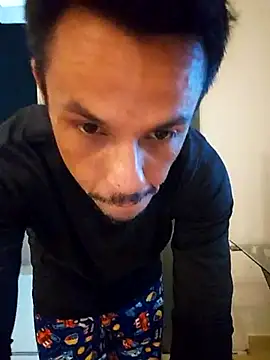 Santanacumxplod online show from 11-12-25, 01:54