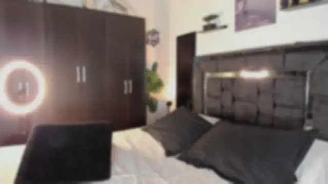 alanblack1 online show from 05-04-26, 12:52