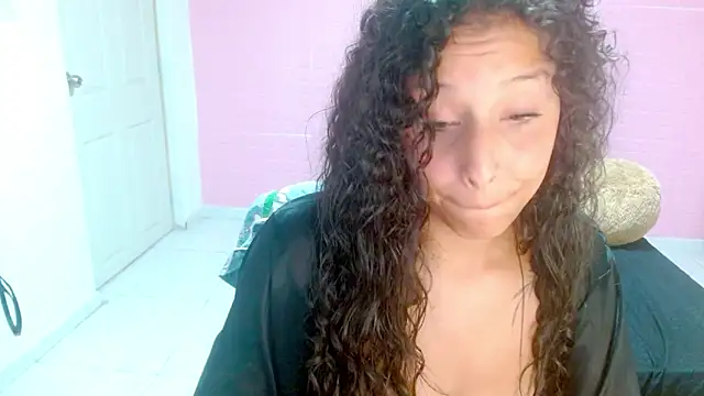 Snapshot of DULCE1609 chatting on 03-16-25, 12:12 DULCE1609 online show from 03-16-25, 12:12