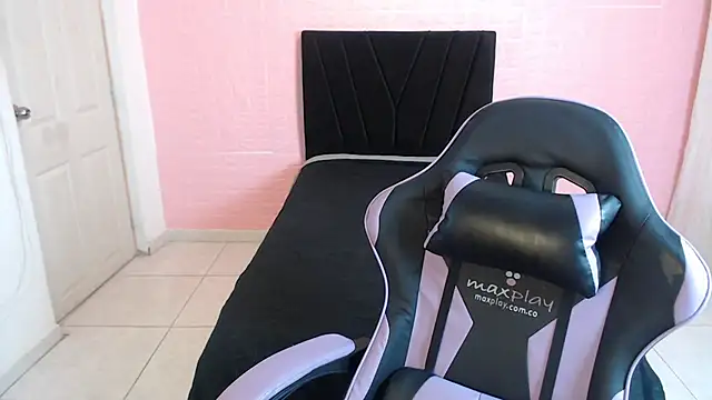 DULCE1609 online show from 12-01-25, 08:21