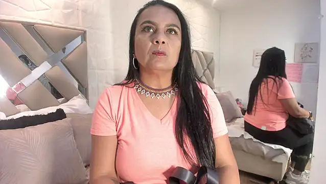 raquell moore online show from 02-12-26, 12:38