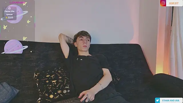 ethan and ava online show from 01-09-26, 02:29