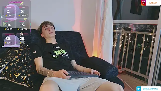 ethan and ava online show from 12-05-25, 02:10