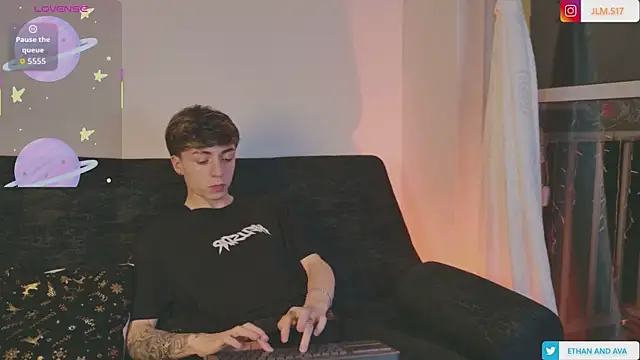 ethan and ava online show from 01-08-26, 02:17