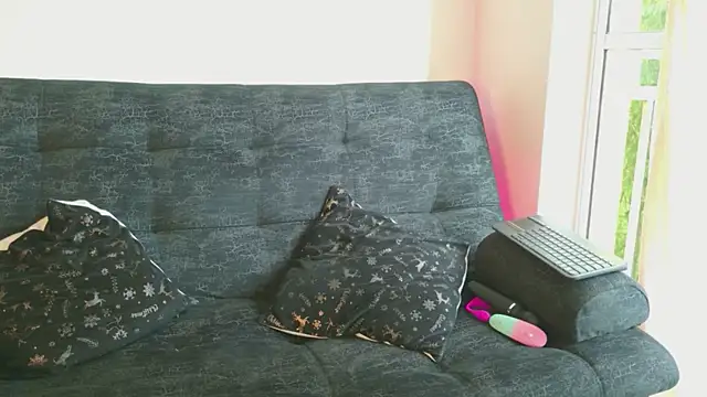 Snapshot of ethan_and_ava chatting on 03-04-26, 01:19 ethan and ava online show from 03-04-26, 01:19