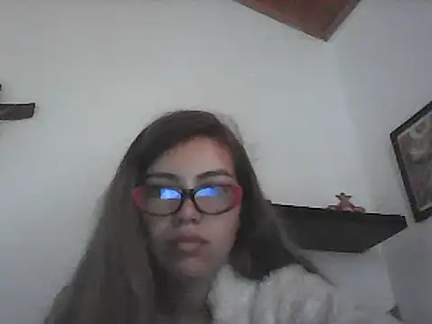 Snapshot of VittoriaTaylor chatting on 02-03-25, 01:40 VittoriaTaylor online show from 02-03-25, 01:40