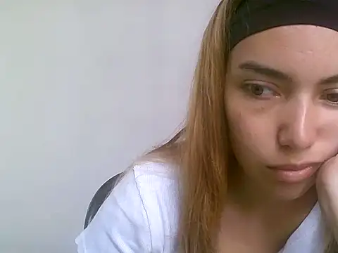 VittoriaTaylor online show from 02-08-26, 02:59