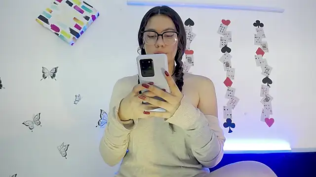 Snapshot of Brendaajames chatting on 01-28-25, 01:16 Brendaajames online show from 01-28-25, 01:16