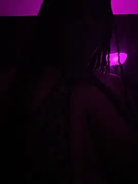 xoxoHotCoCo online show from 04-18-26, 04:37