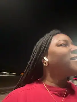 xoxoHotCoCo online show from 04-13-26, 12:58