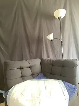 xoxoHotCoCo online show from 04-09-26, 08:15