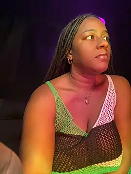 Snapshot of xoxoHotCoCo chatting on 04-28-26, 02:49 xoxoHotCoCo online show from 04-28-26, 02:49