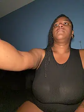 Snapshot of xoxoHotCoCo chatting on 05-26-26, 08:45 xoxoHotCoCo online show from 05-26-26, 08:45