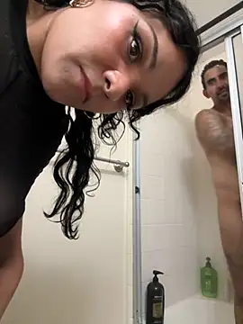 Snapshot of hornycouple818 chatting on 09-14-25, 09:53 hornycouple818 online show from 09-14-25, 09:53