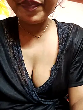 priya0921 online show from 02-20-25, 11:53