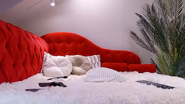 SelenaNoir online show from 02-10-26, 05:28