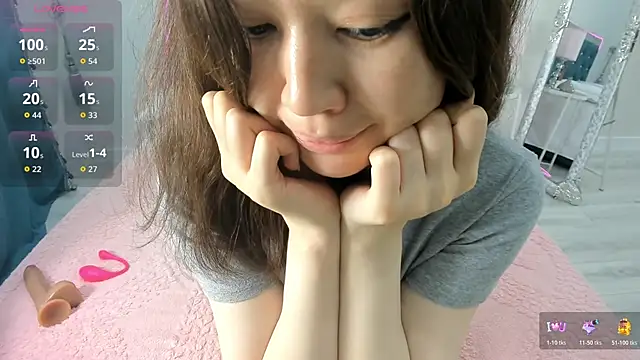 Snapshot of novaaskyy chatting on 06-09-26, 03:46 novaaskyy online show from 06-09-26, 03:46